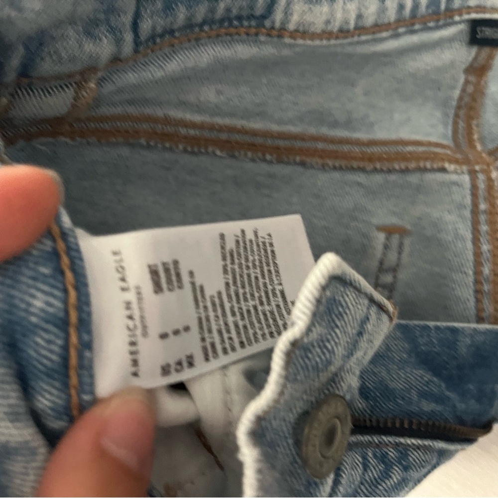 American Eagle Light Wash Denim Jeans